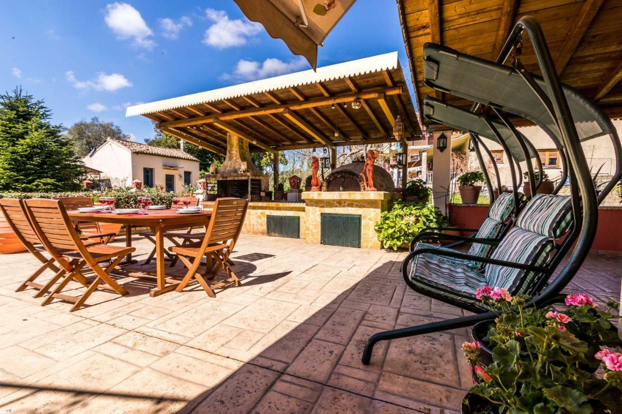 Antonela Sunshine Apartment By Corfu Escapes Perama  Extérieur photo
